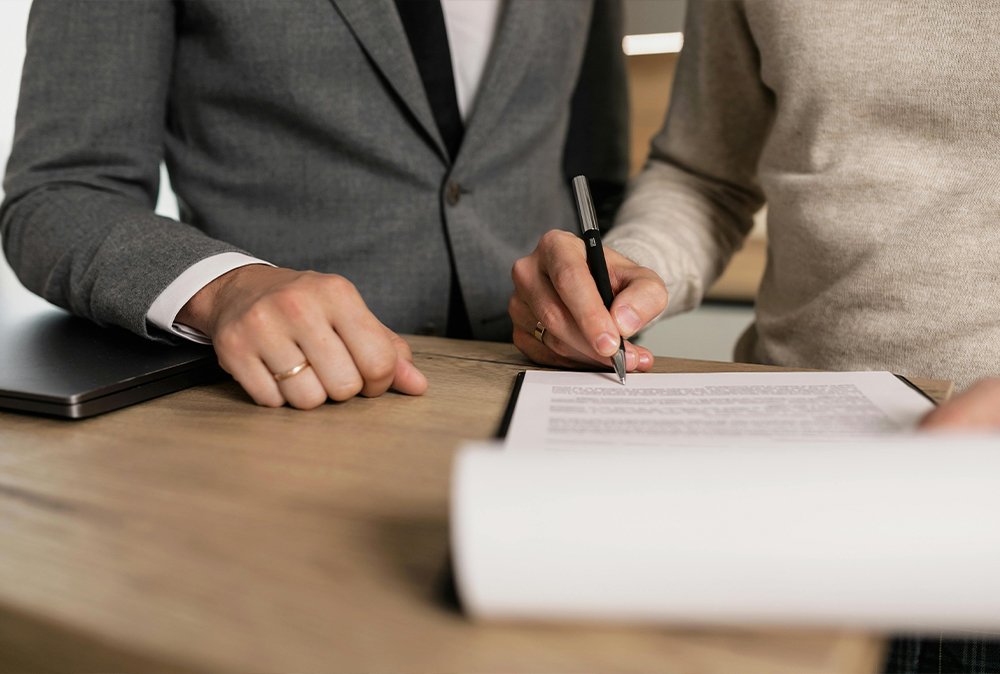 Do I Need a Will and Estate Lawyer to Draft a Will?